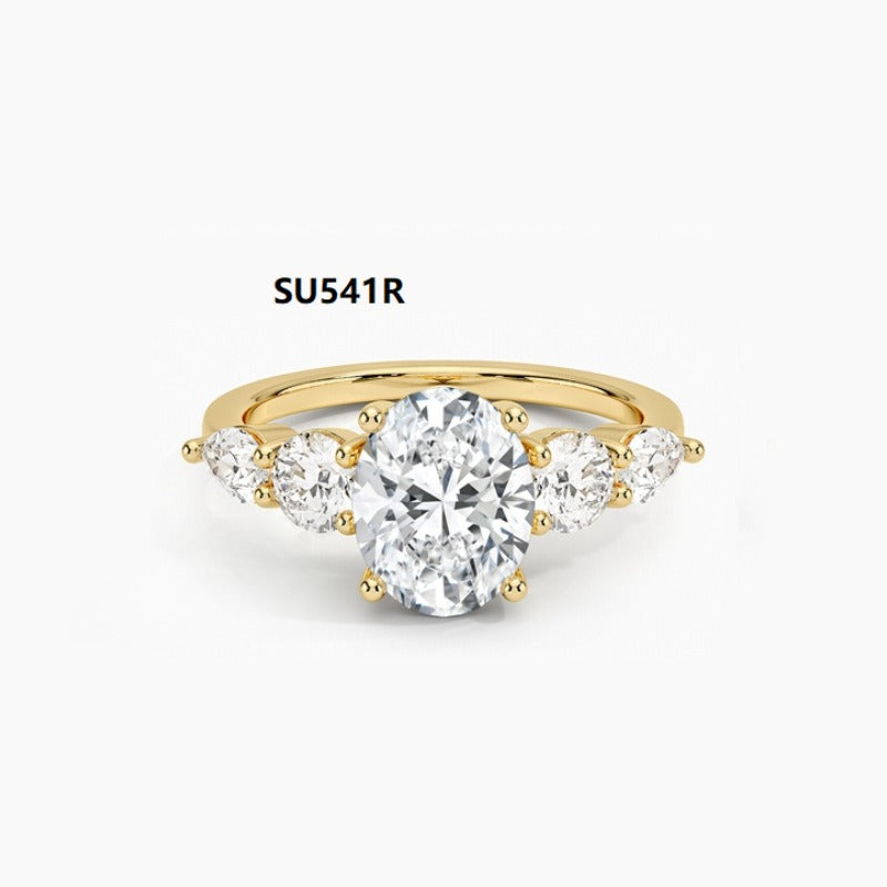 Nalani Luxe — S925 D-Color Moissanite Ring (1 Carat Center Stone)