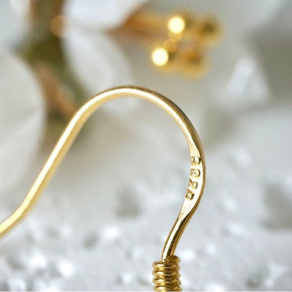 Dew Lily Handmade 925 Sterling Silver Floral Drop Earrings – Elegant Botanical Design