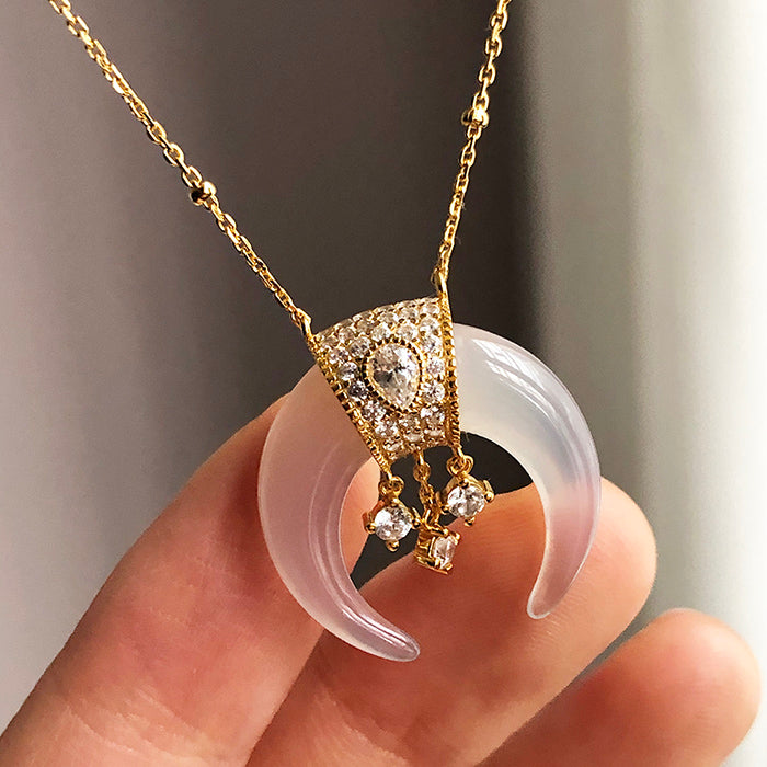 Crescent Agate Pendant Necklace – 925 Silver Minimalist Lunar Charm