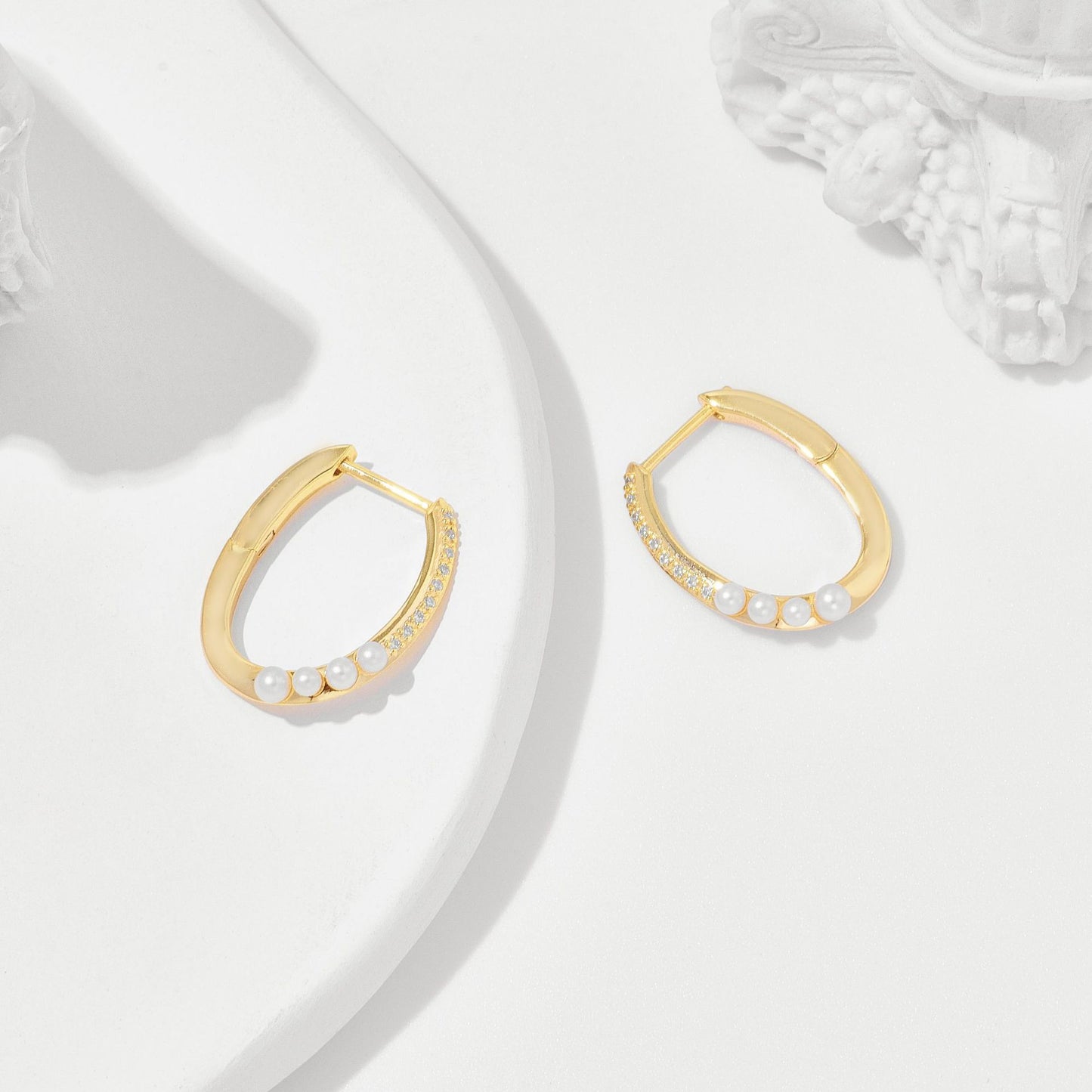 S925 Personalized Mini Freshwater Pearl Hoop Earrings – Gold-Plated Minimalist Unisex Design