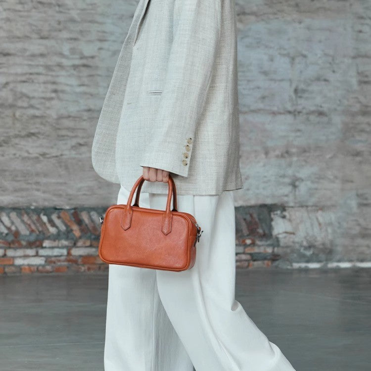 Nalani Refined Leather Crossbody - A Timeless Minimal Everyday Bag