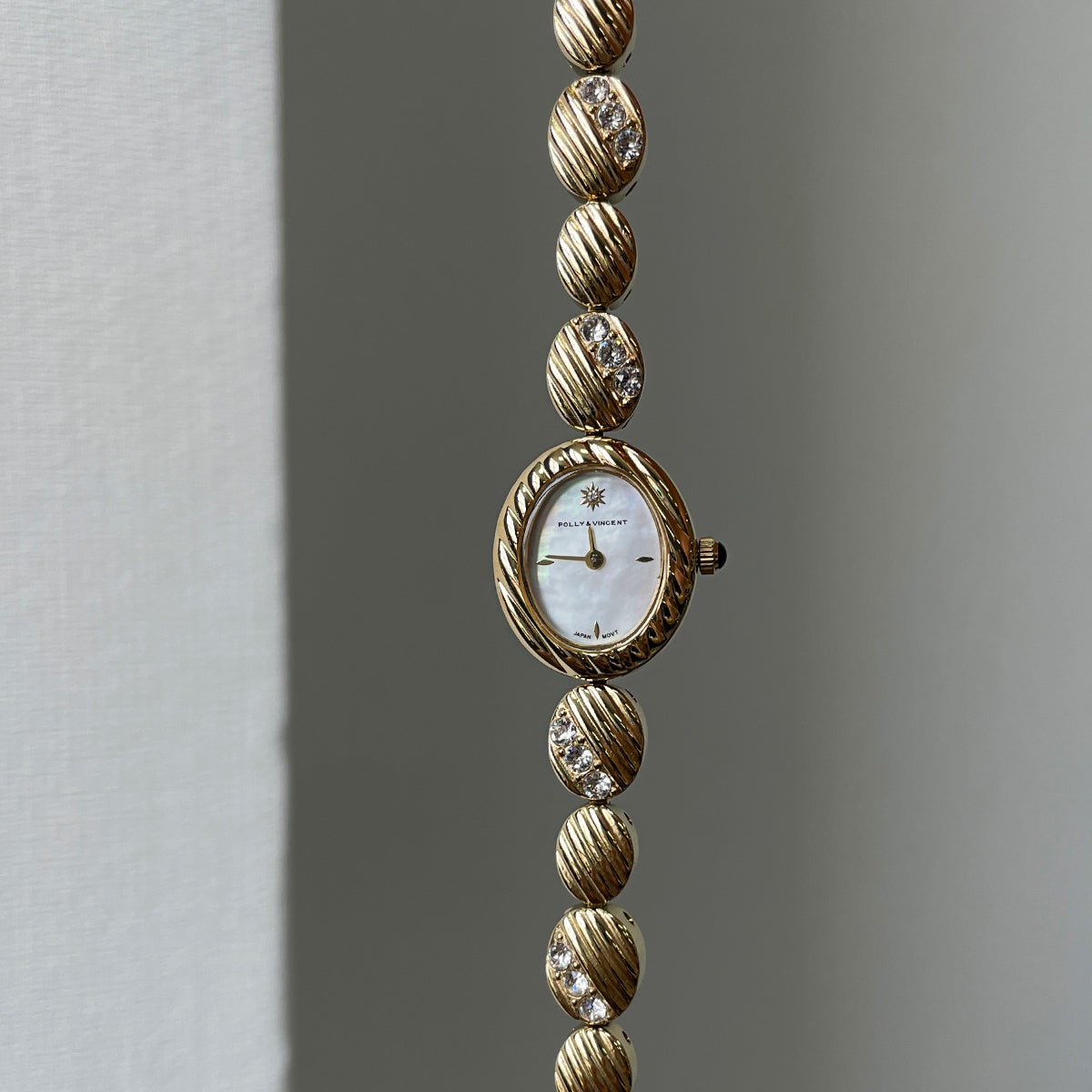 Nalani Luxe Chain Watch — Timeless Elegance