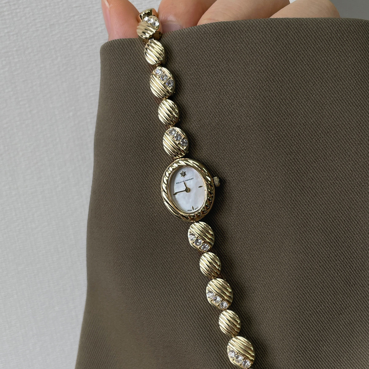 Nalani Luxe Chain Watch — Timeless Elegance