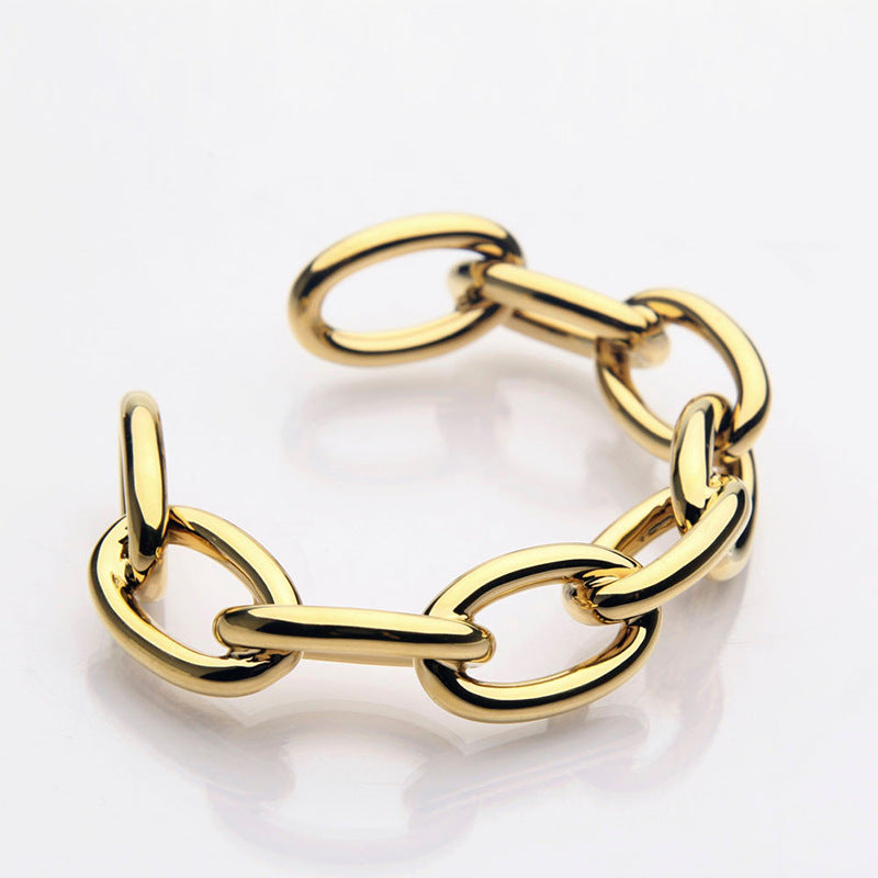 Bold Gold Chain Bracelet — Modern Sculpted Statement