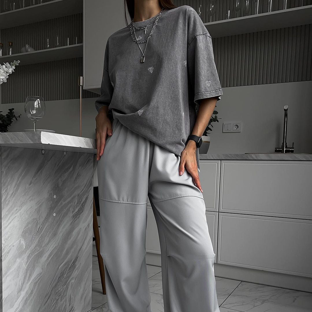 Rhinestone Heart Loose Tee – Effortless Street Style Top