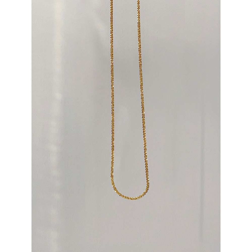 Minimalist Gold Clavicle Chain – Sleek Everyday women’s Necklace