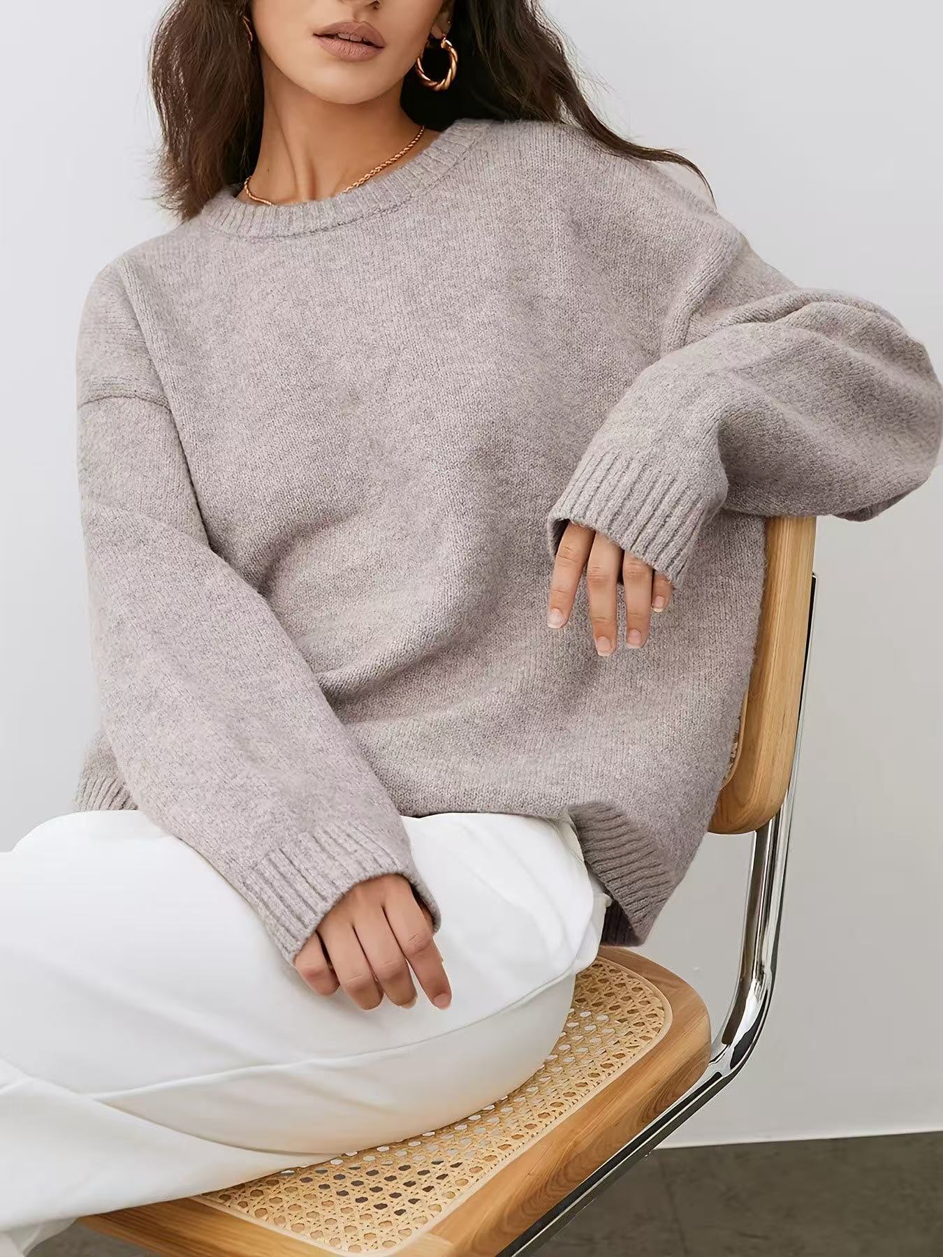 Soft Luxe Knit Sweater – Minimal Round-Neck Loose-Fit Pullover for Autumn & Winter