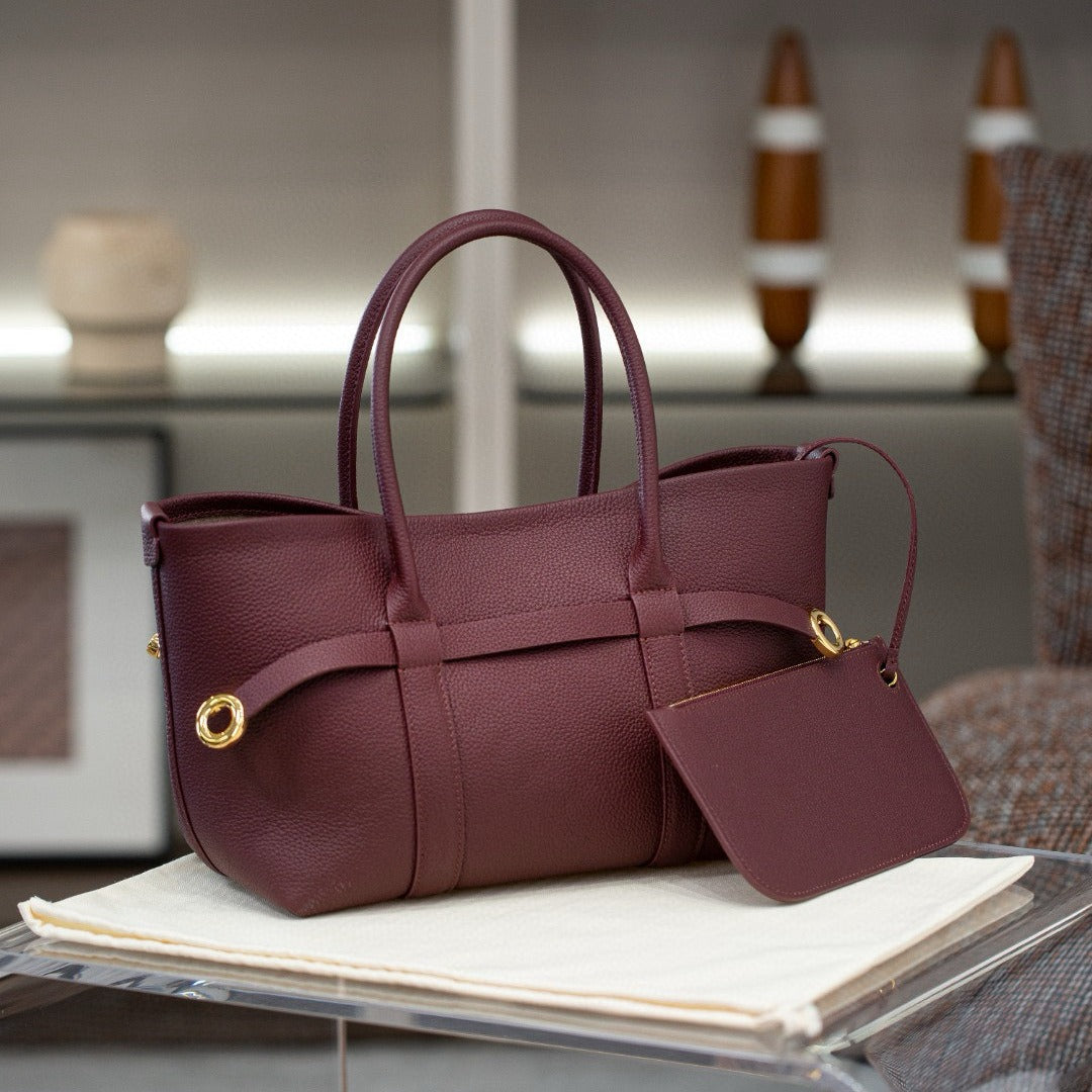 Nalani Everyday Leather Shoulder Bag - A Timeless, Structured Essential
