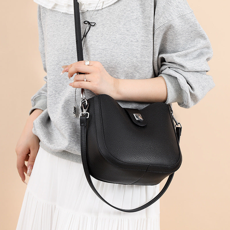 Nalani Soft Saddle Shoulder Bag - A Calm, Everyday Essential