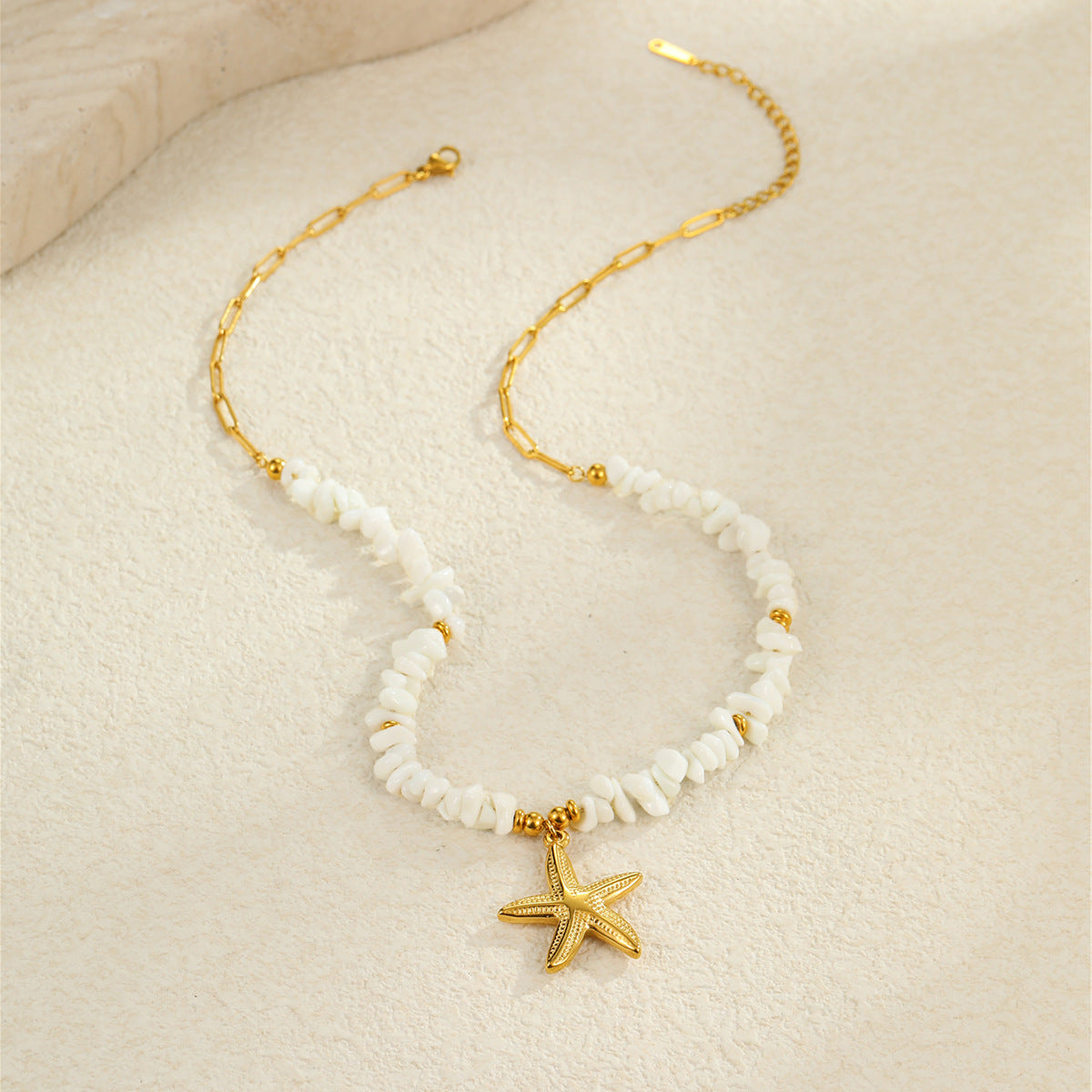 Golden Tides Jewelry Set – Ocean Pearl Necklace & Bracelet
