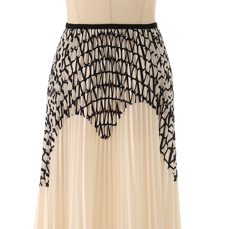 Soft Contrast Pleated Asymmetrical Maxi Skirt