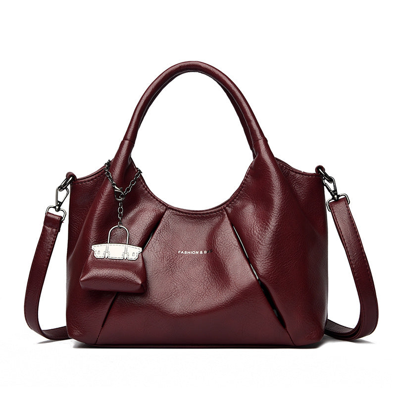 Nalani Soft Pleat Leather Shoulder Bag - A Relaxed Everyday Essential