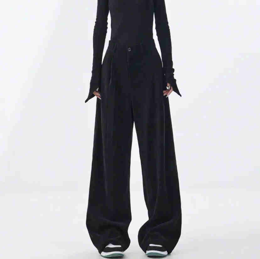 Nalani Relaxed Straight-Leg Baggy Pants