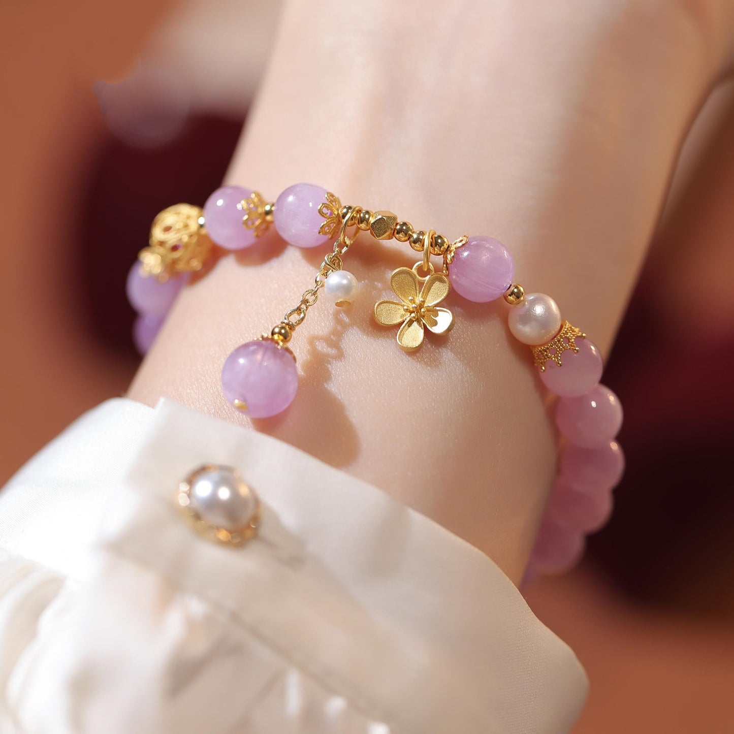 Freshwater Pearl & Lavender Lithium Stone Bracelet with Gold Flower Charm