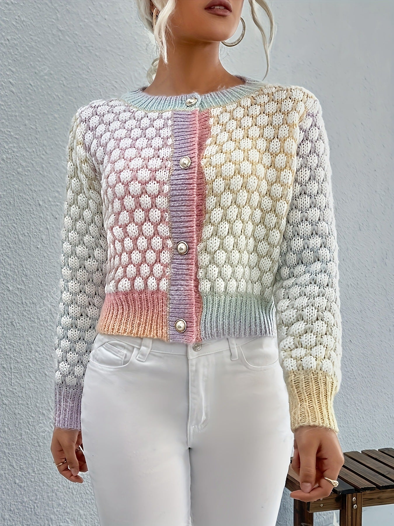Soft Gradient Knit Cardigan – Light & Playful Ease