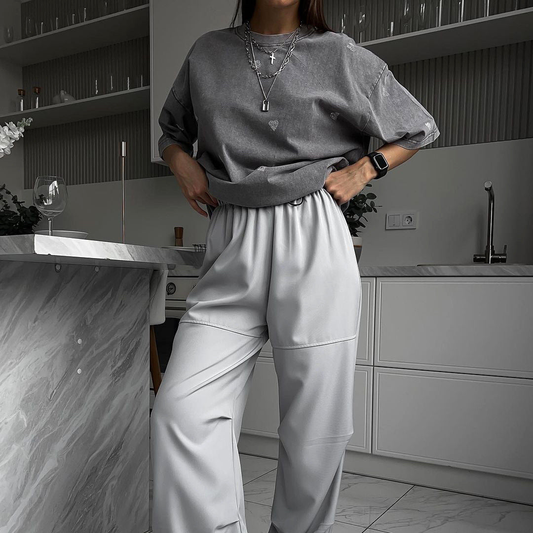 Rhinestone Heart Loose Tee – Effortless Street Style Top