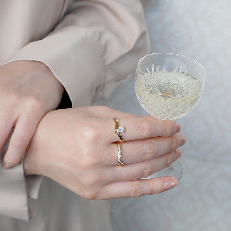 S925 Silver Plated 14K Gold Moonstone V-Shaped Ring – Delicate Zircon Drop Design